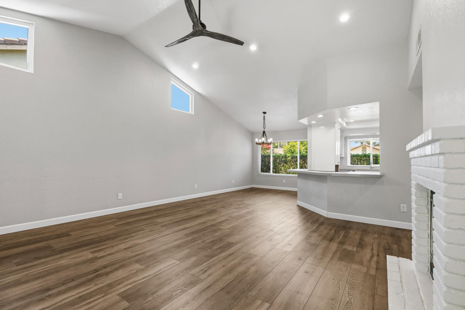 2804 March Ct, Modesto, CA 95358