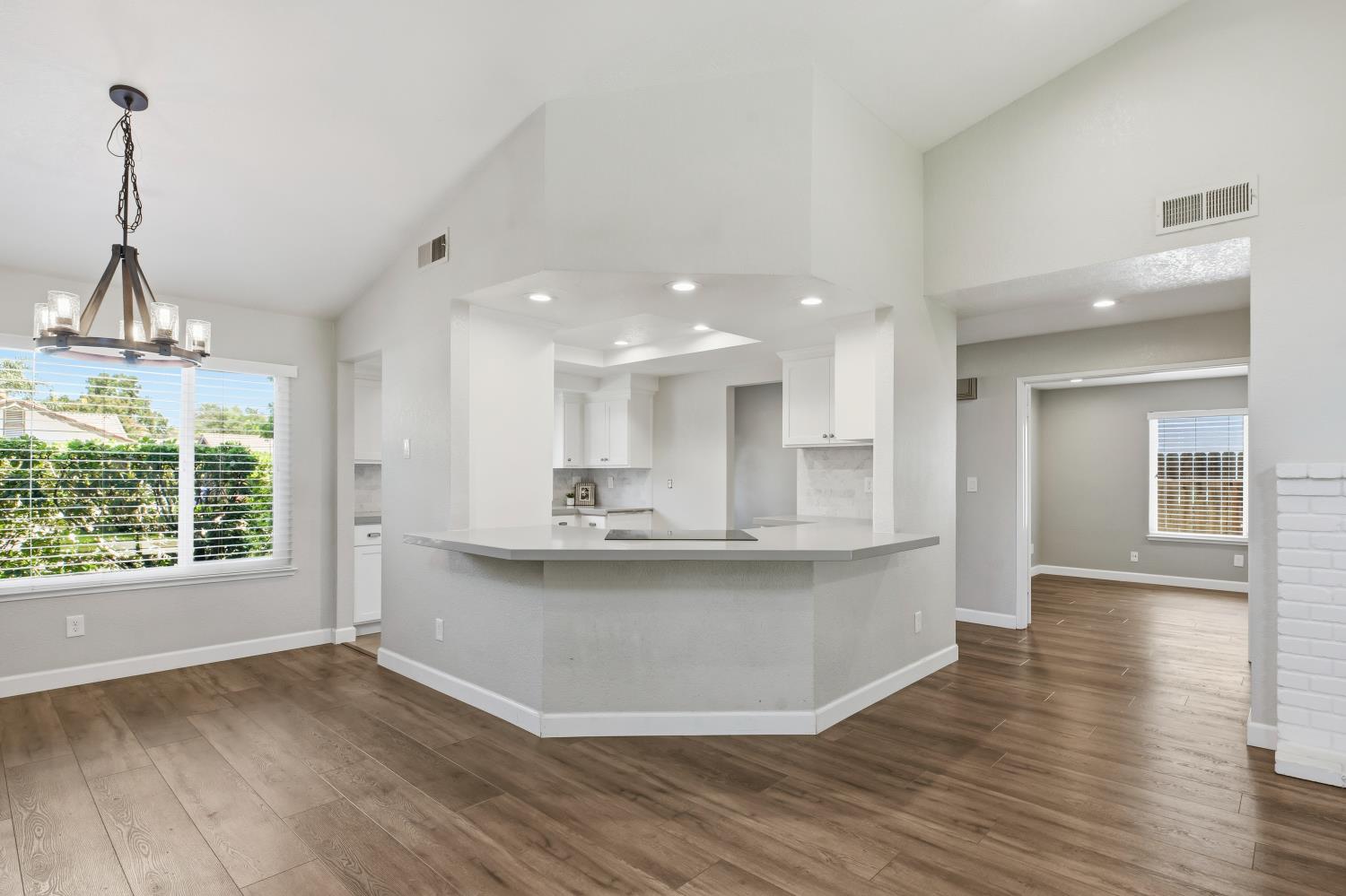 2804 March Ct, Modesto, CA 95358