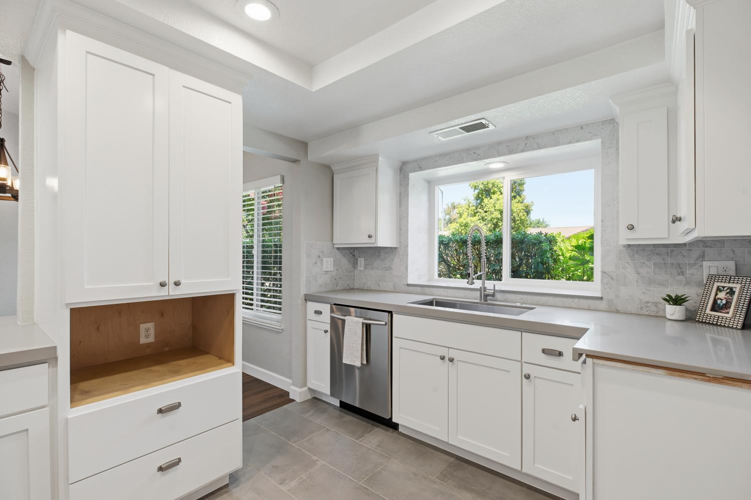 2804 March Ct, Modesto, CA 95358