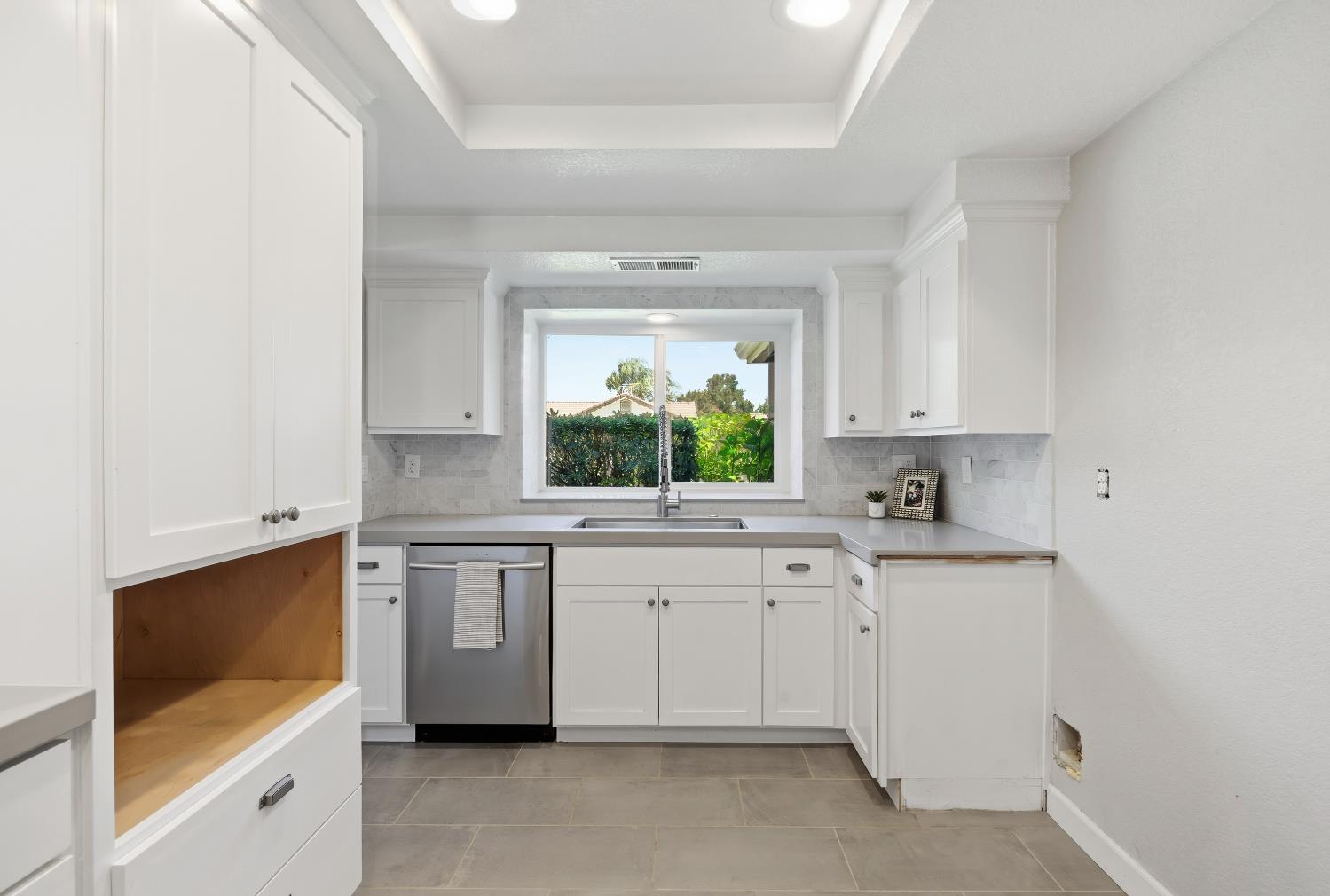 2804 March Ct, Modesto, CA 95358
