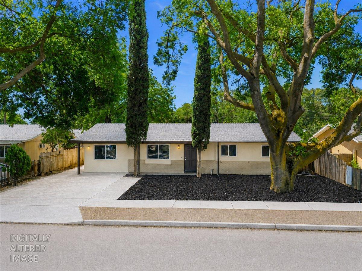 1530 Pelton Ave, Modesto, CA 95351