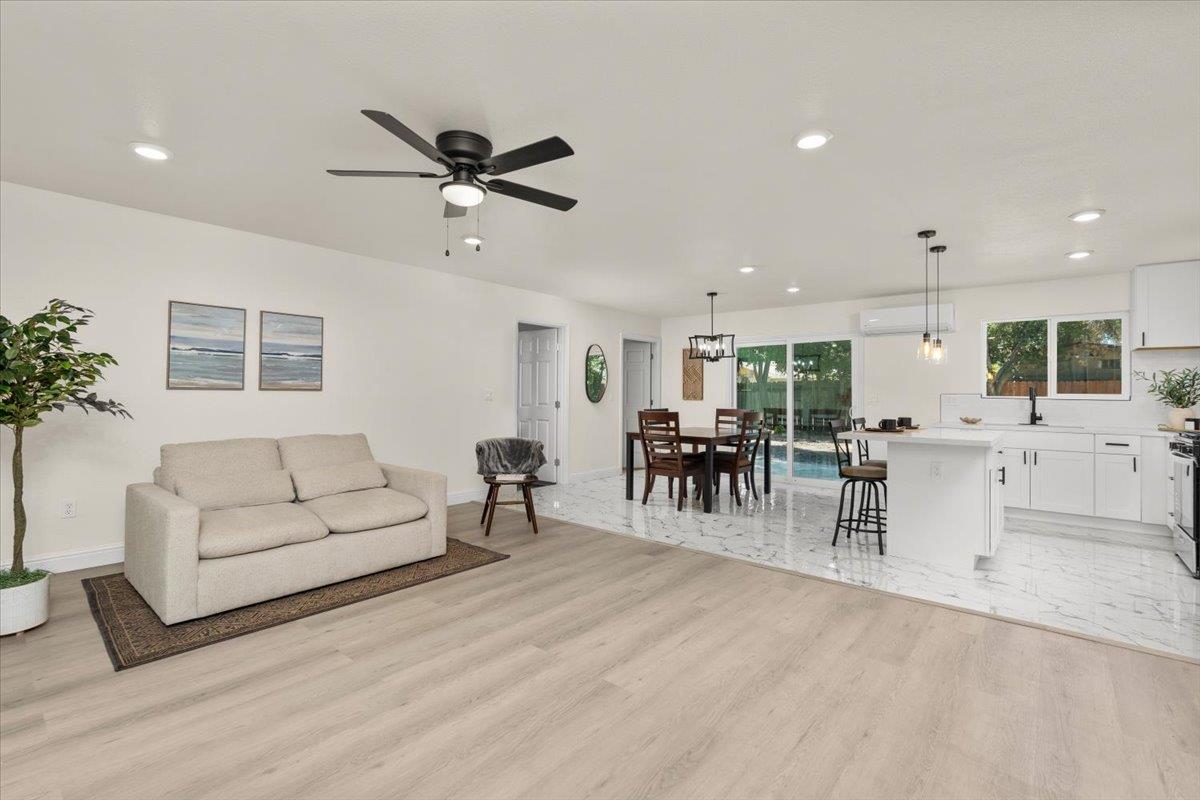1530 Pelton Ave, Modesto, CA 95351