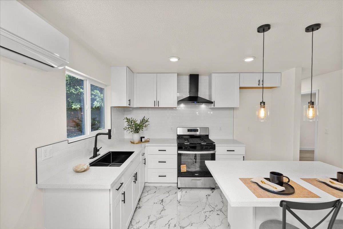 1530 Pelton Ave, Modesto, CA 95351