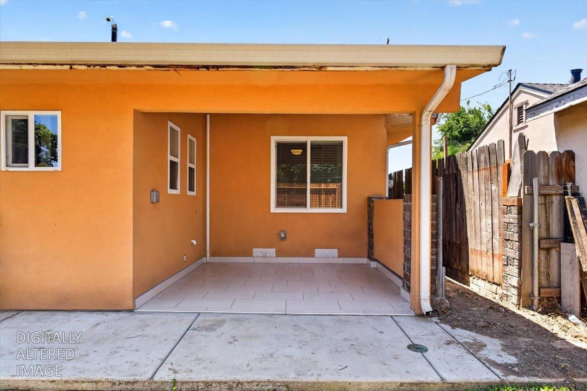 1709 Shaddox Ave, Modesto, CA 95358