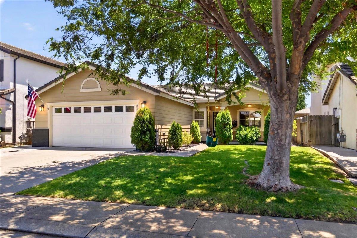 532 Codington Way, Modesto, CA 95357