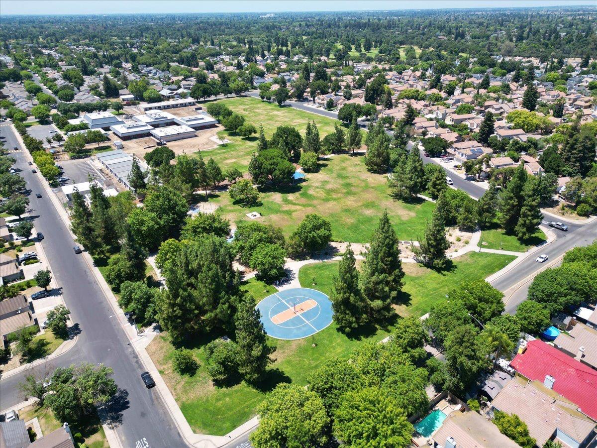 532 Codington Way, Modesto, CA 95357