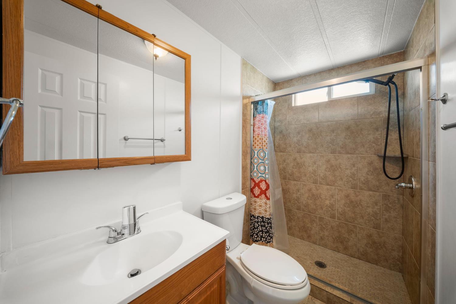4321 Spartans Ln, Modesto, CA 95355