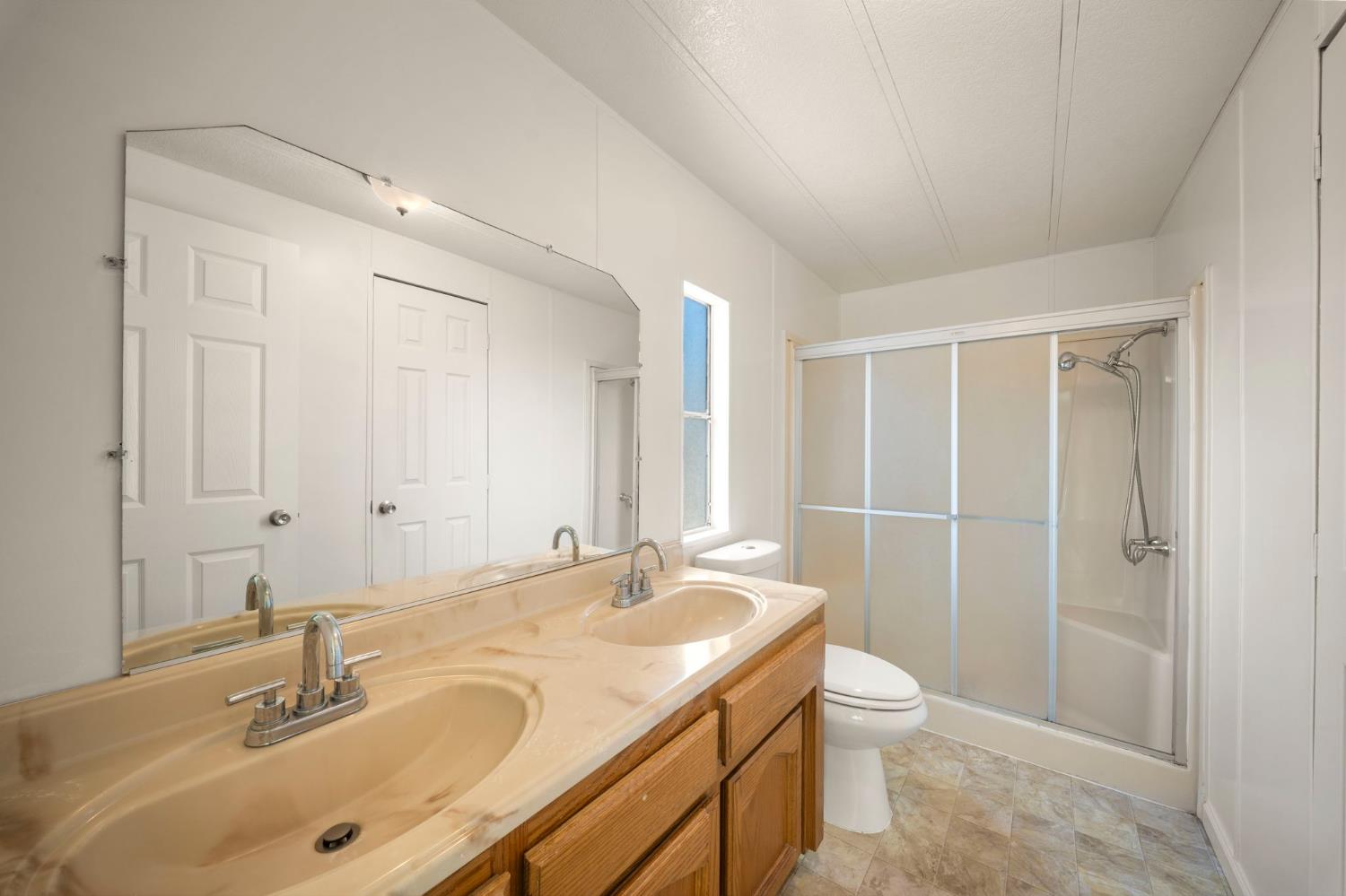 4321 Spartans Ln, Modesto, CA 95355