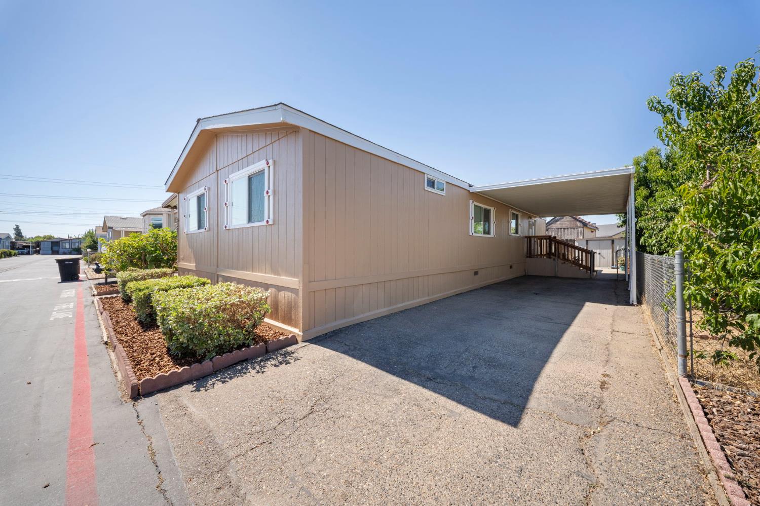 4321 Spartans Ln, Modesto, CA 95355