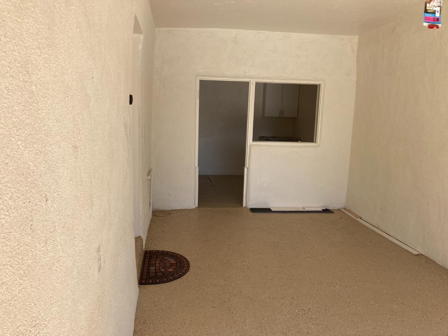322 Kerr Ave, Modesto, CA 95354