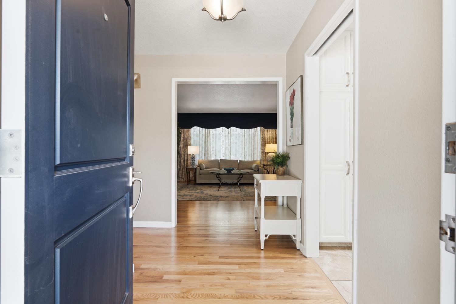 2501 Ridgewood Ct, Modesto, CA 95350