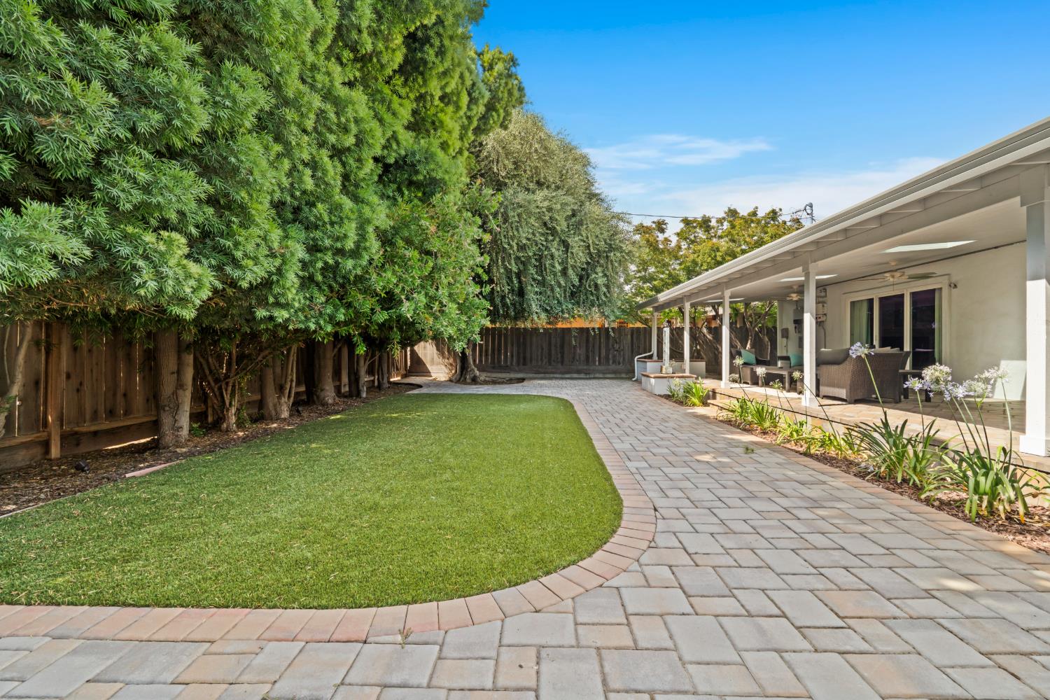 2501 Ridgewood Ct, Modesto, CA 95350