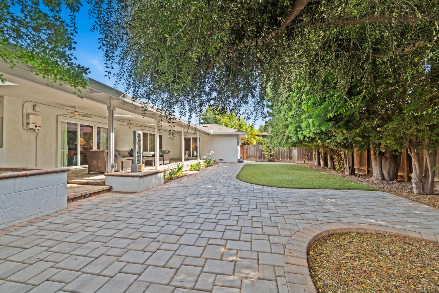 2501 Ridgewood Ct, Modesto, CA 95350