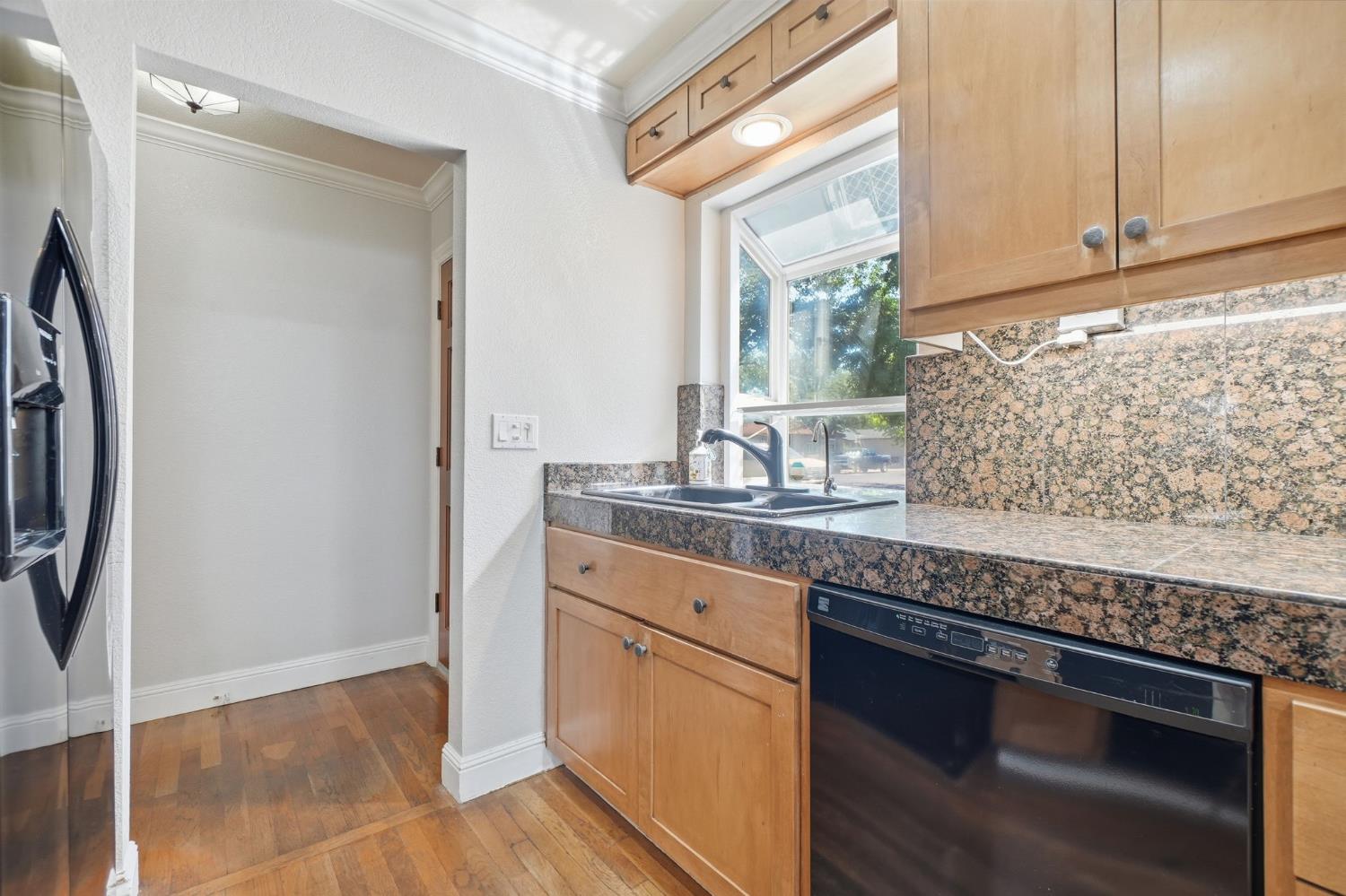2313 Jasmin Ave, Modesto, CA 95350