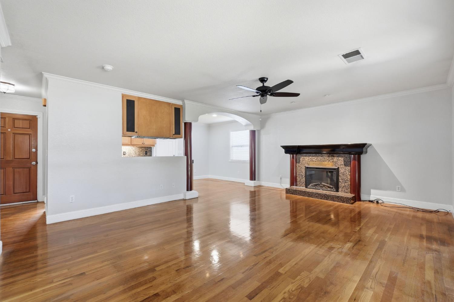 2313 Jasmin Ave, Modesto, CA 95350