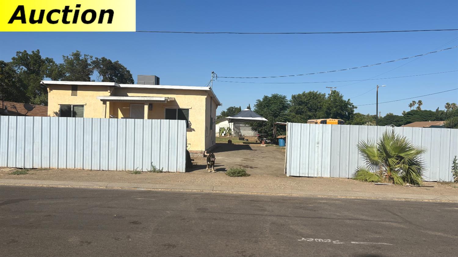 8716 Laird St, Patterson, CA 95363