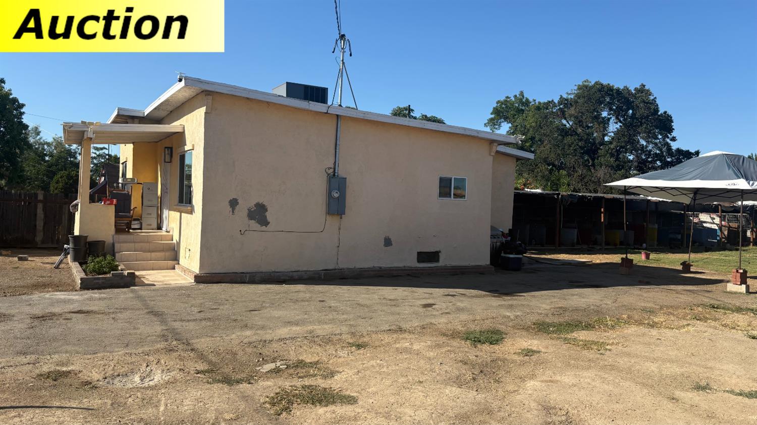 8716 Laird St, Patterson, CA 95363