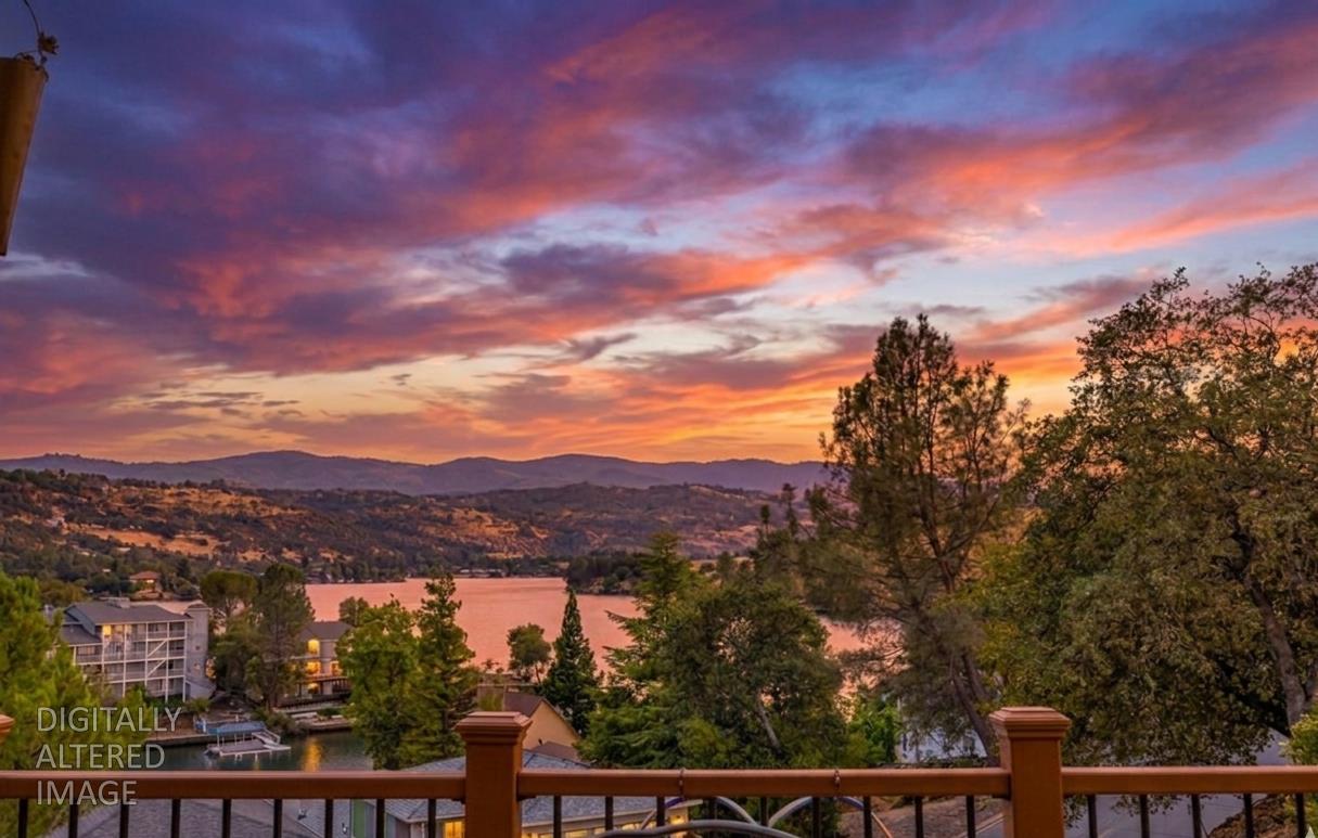 411 Sunrise Rd, Copperopolis, CA 95228