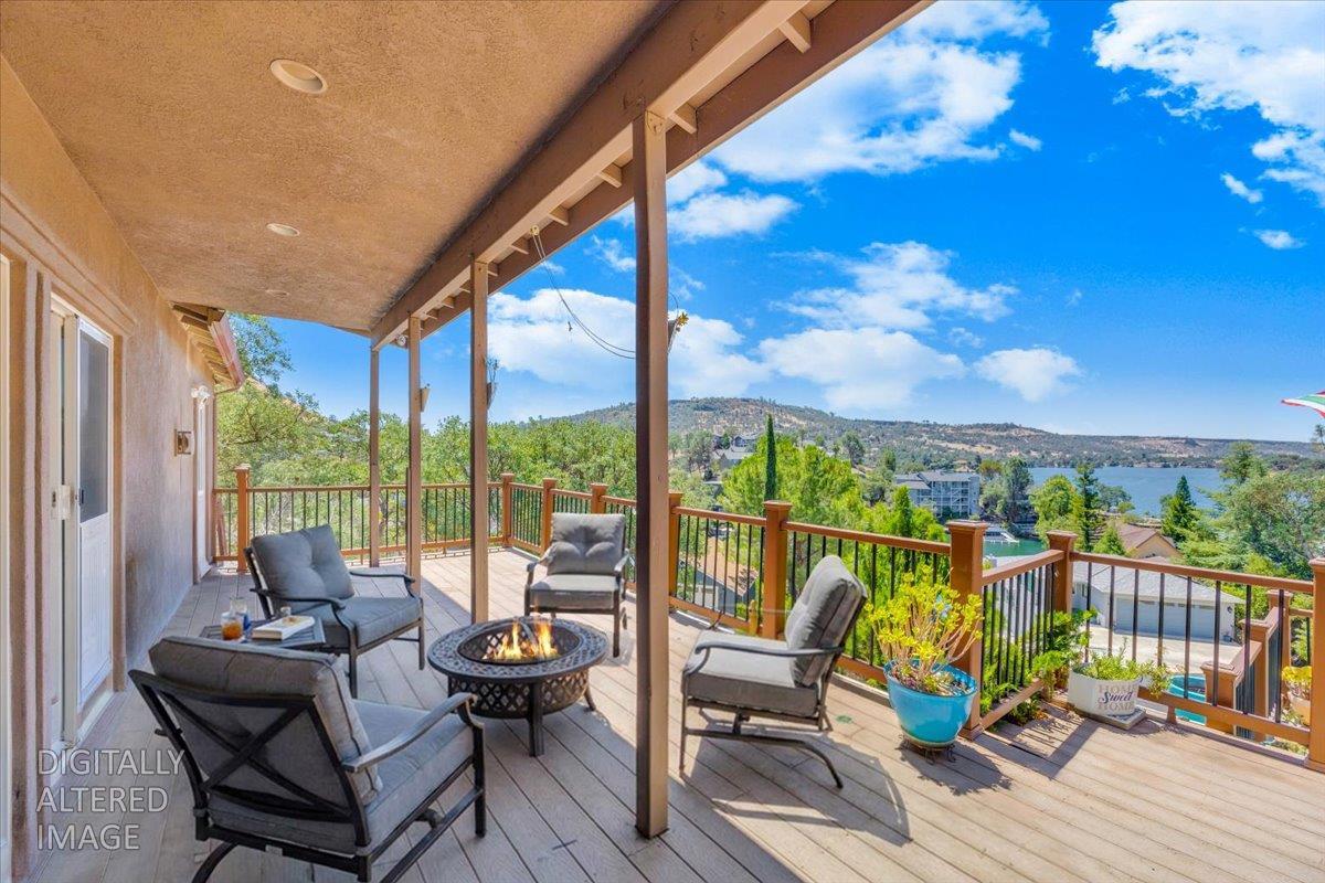 411 Sunrise Rd, Copperopolis, CA 95228