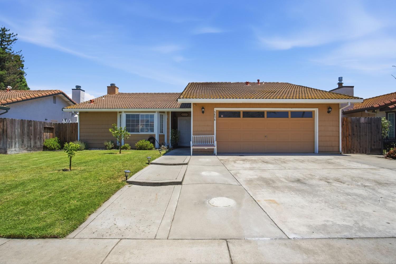 3808 Georgeann Pl, Ceres, CA 95307