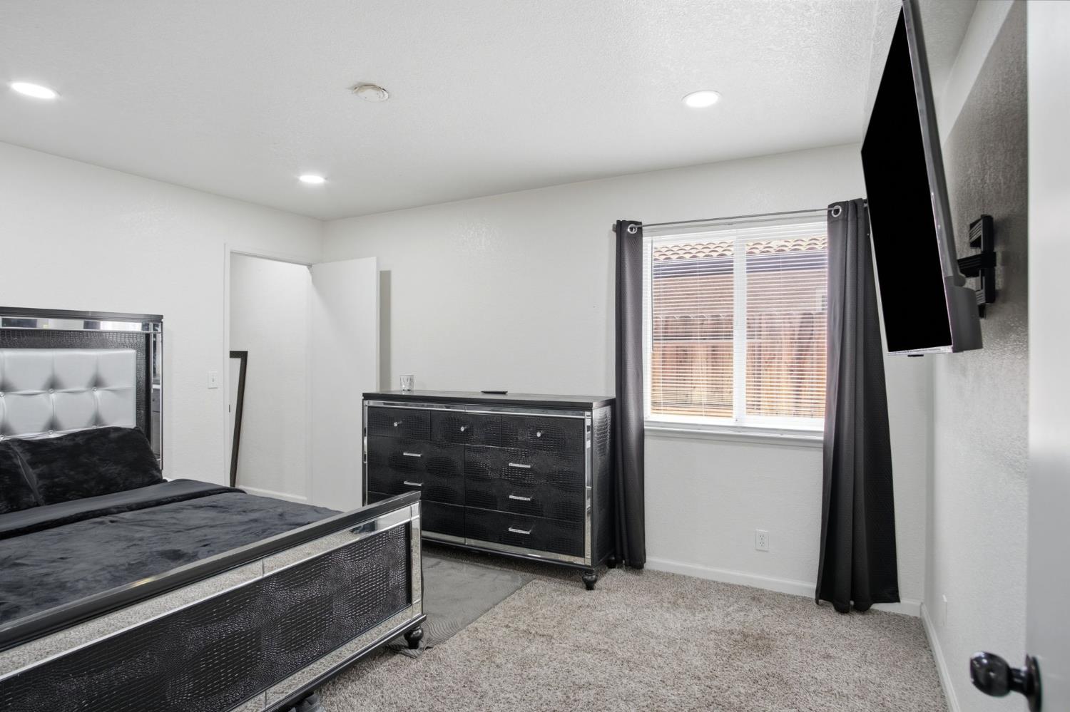 3808 Georgeann Pl, Ceres, CA 95307