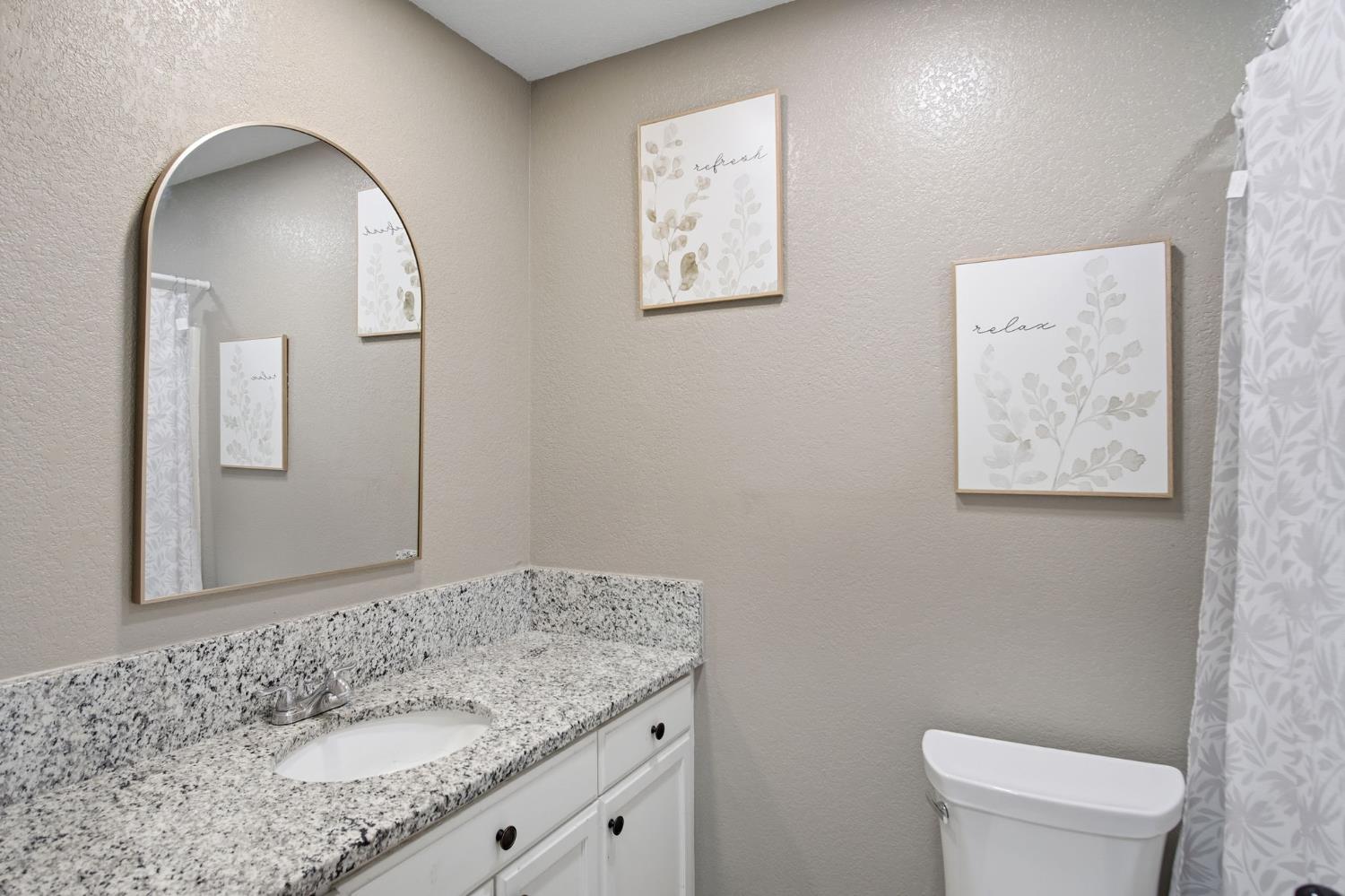 3808 Georgeann Pl, Ceres, CA 95307