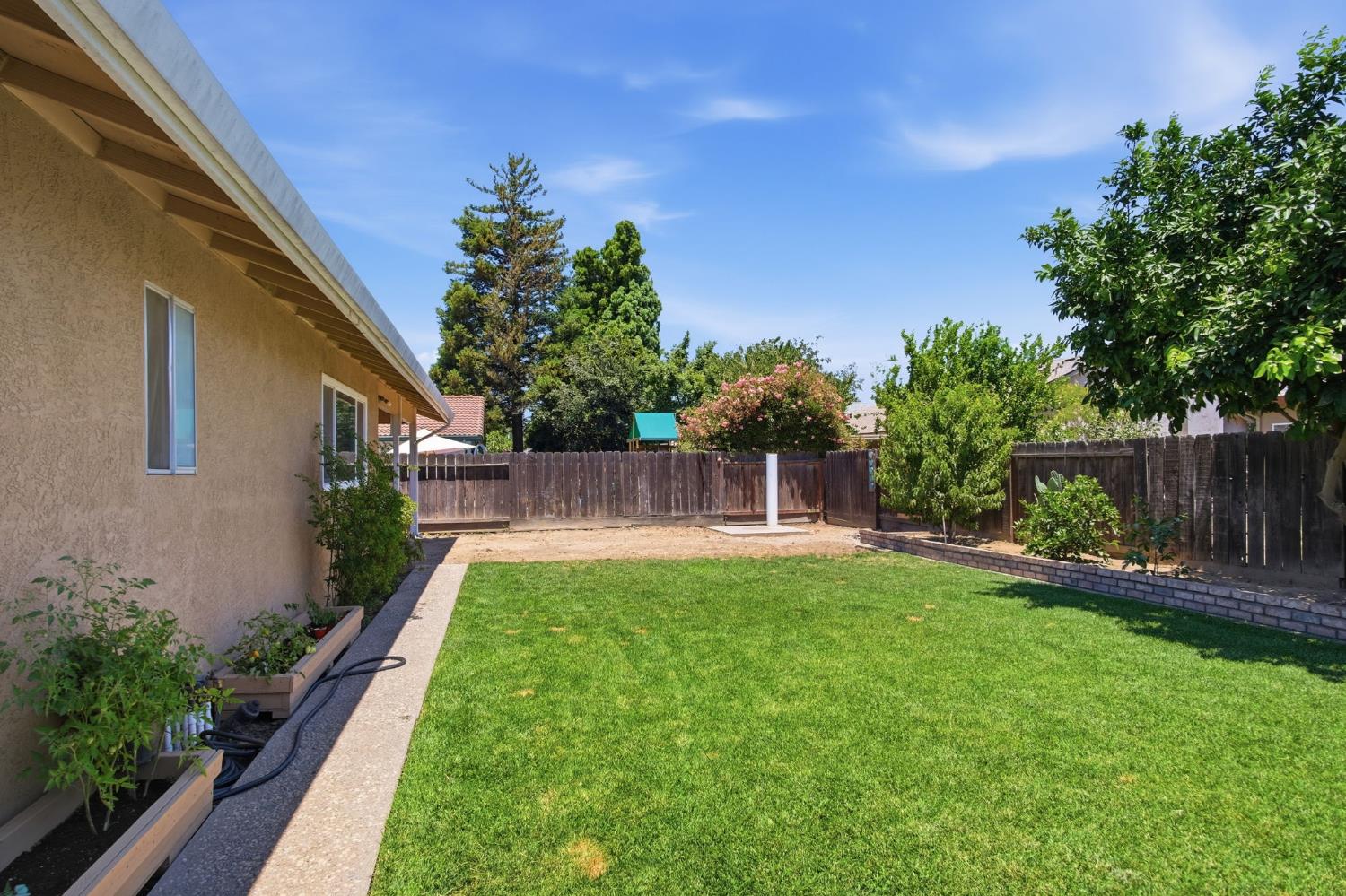 3808 Georgeann Pl, Ceres, CA 95307