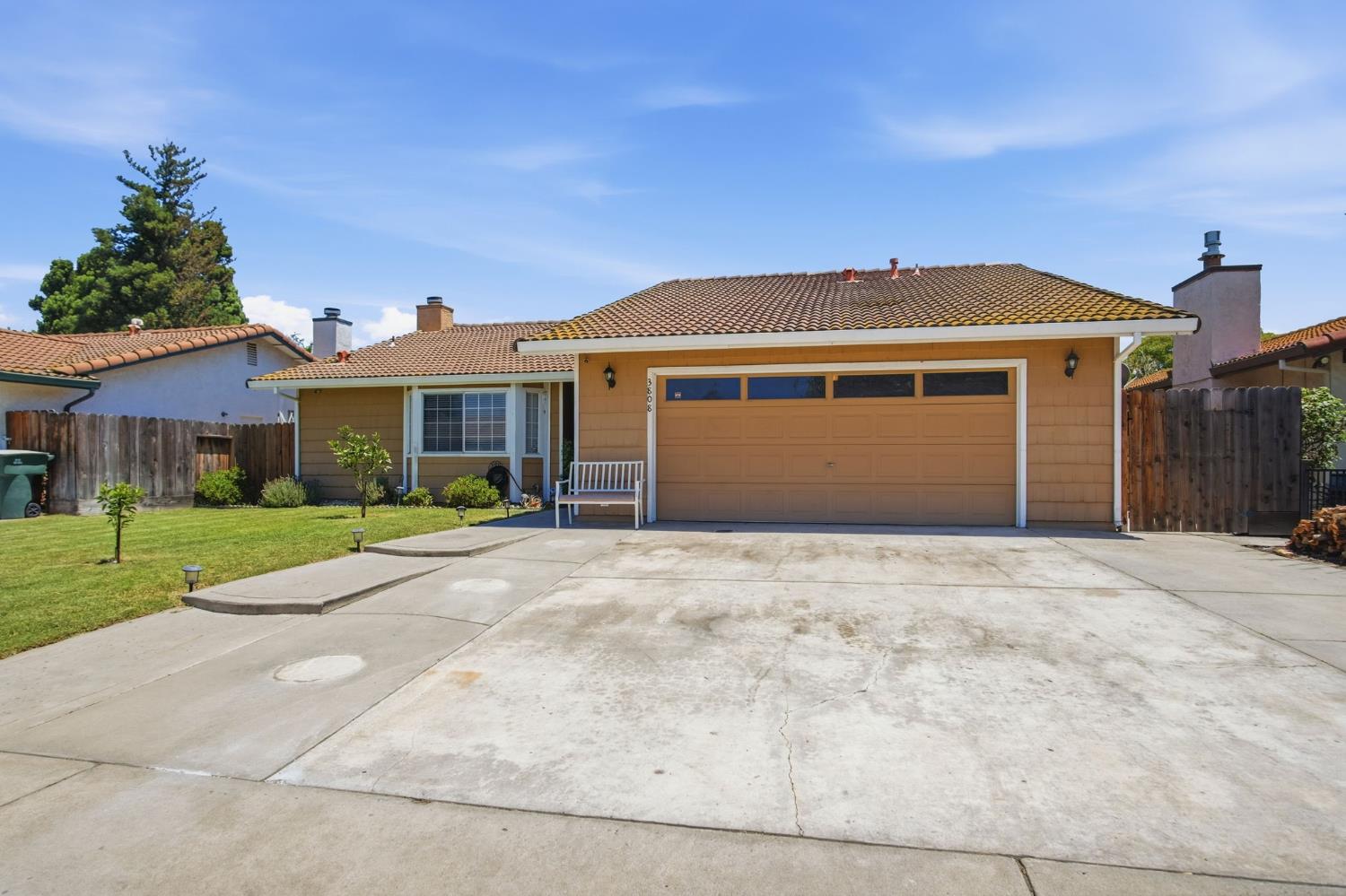 3808 Georgeann Pl, Ceres, CA 95307