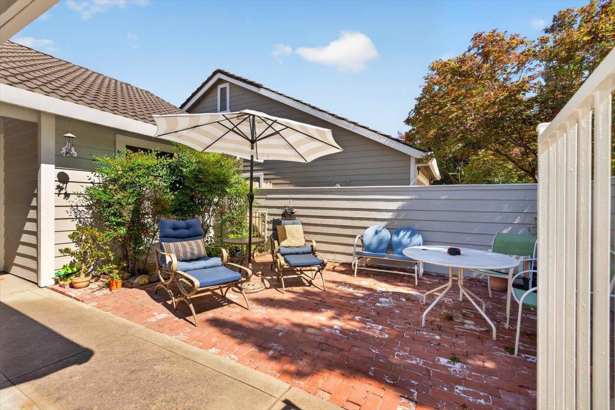 3545 Blackstone Way, Modesto, CA 95356