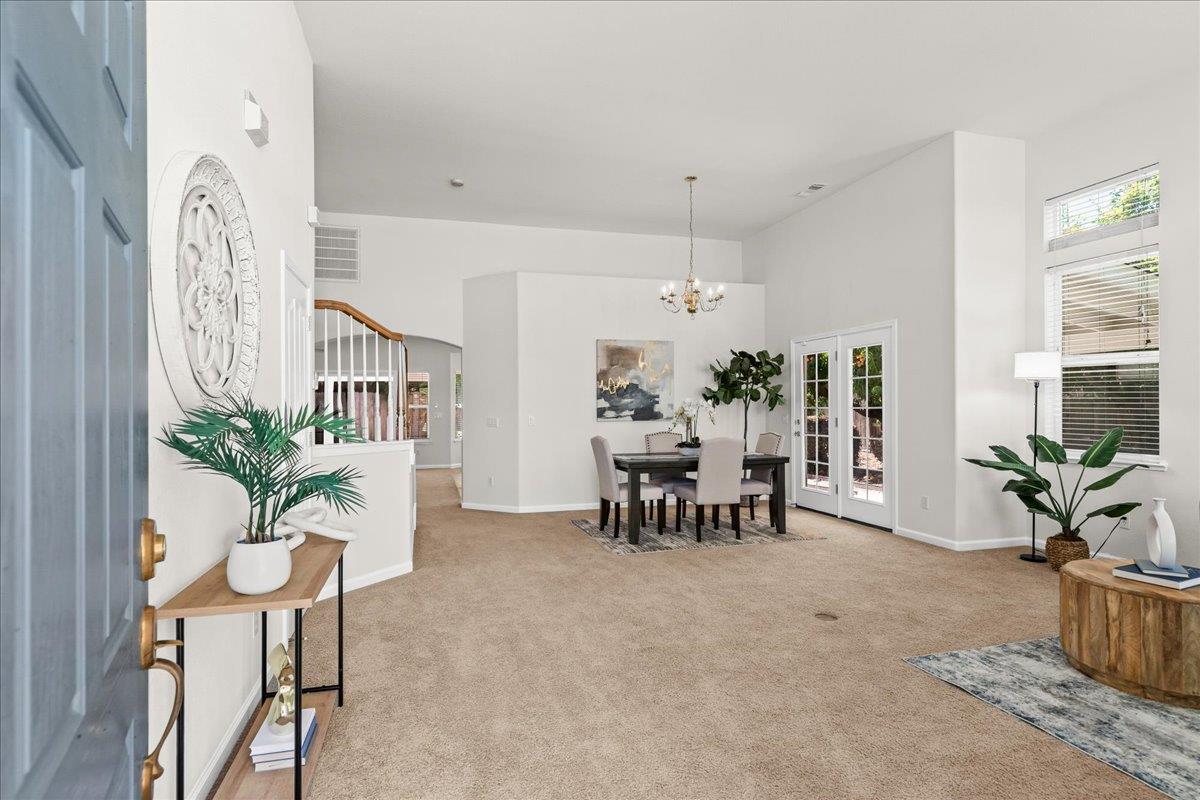 1109 Deitz Cir, Oakdale, CA 95361