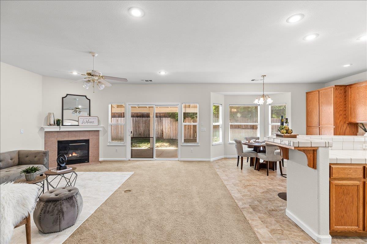 1109 Deitz Cir, Oakdale, CA 95361