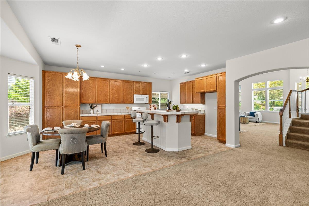 1109 Deitz Cir, Oakdale, CA 95361