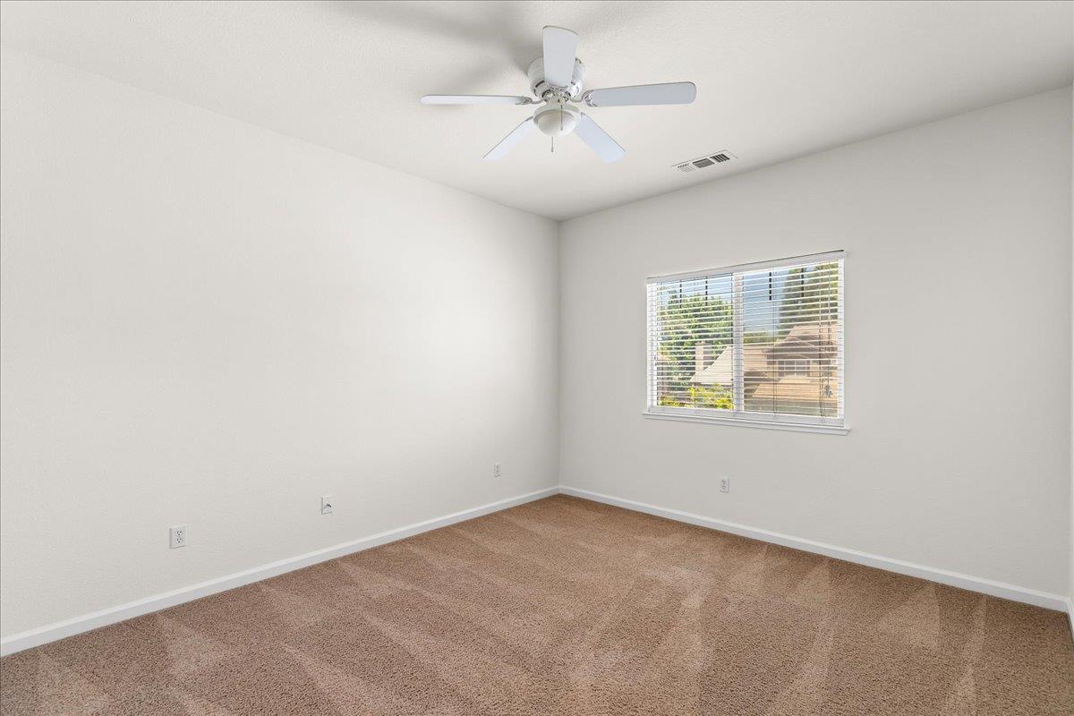 1109 Deitz Cir, Oakdale, CA 95361