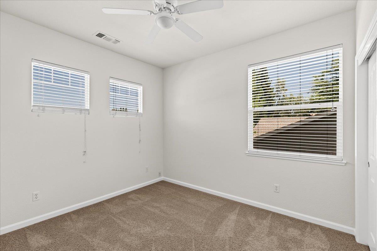 1109 Deitz Cir, Oakdale, CA 95361