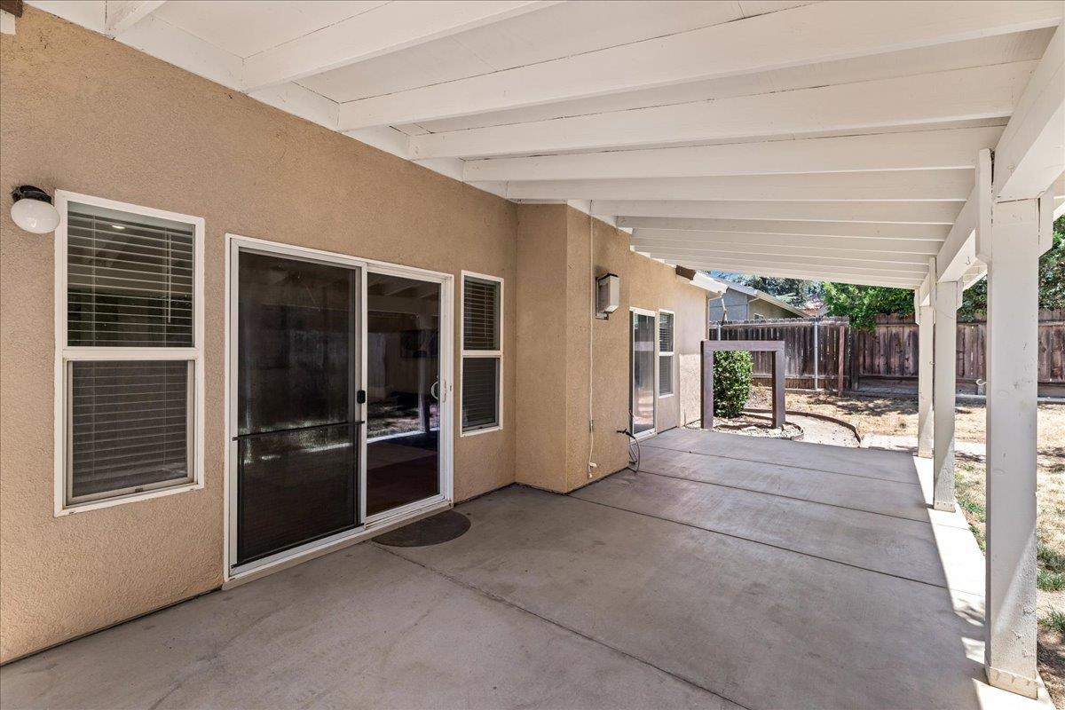 1109 Deitz Cir, Oakdale, CA 95361