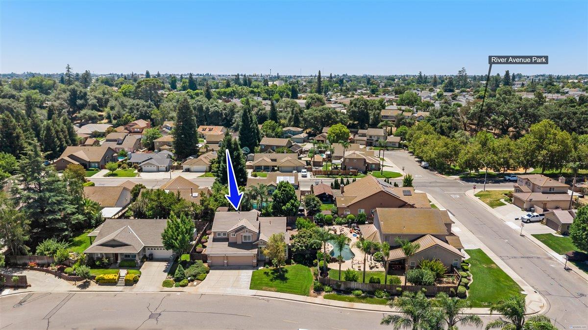 1109 Deitz Cir, Oakdale, CA 95361