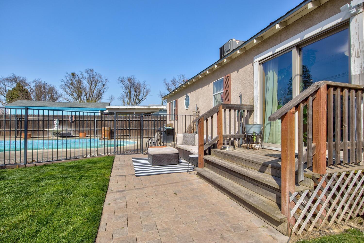 1705 Concord Ave, Modesto, CA 95350