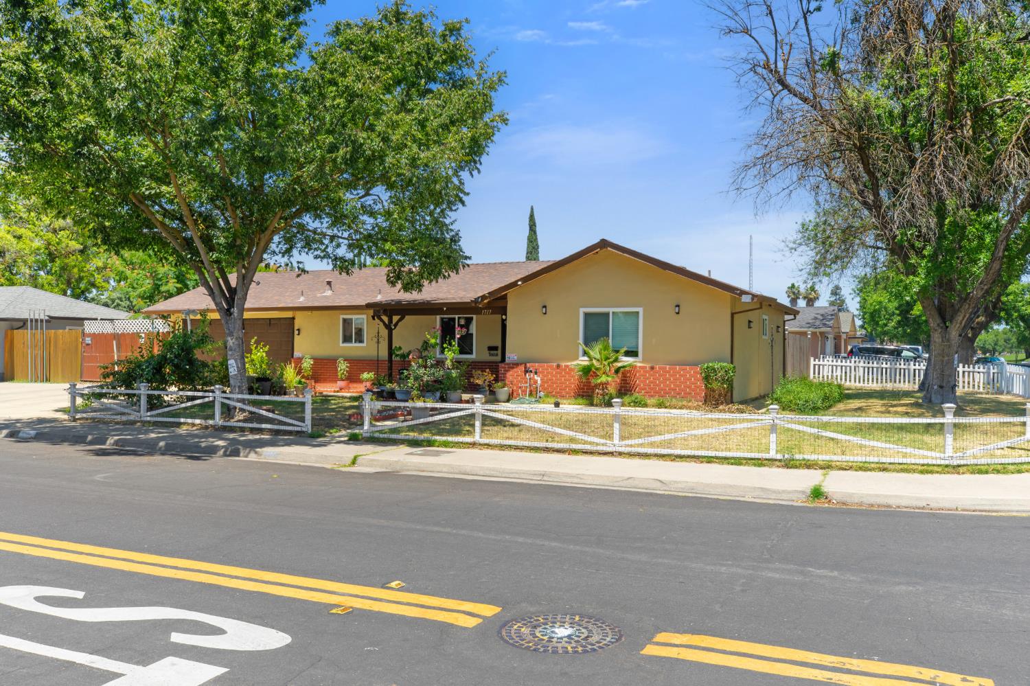 1717 Ensenada Dr, Modesto, CA 95355