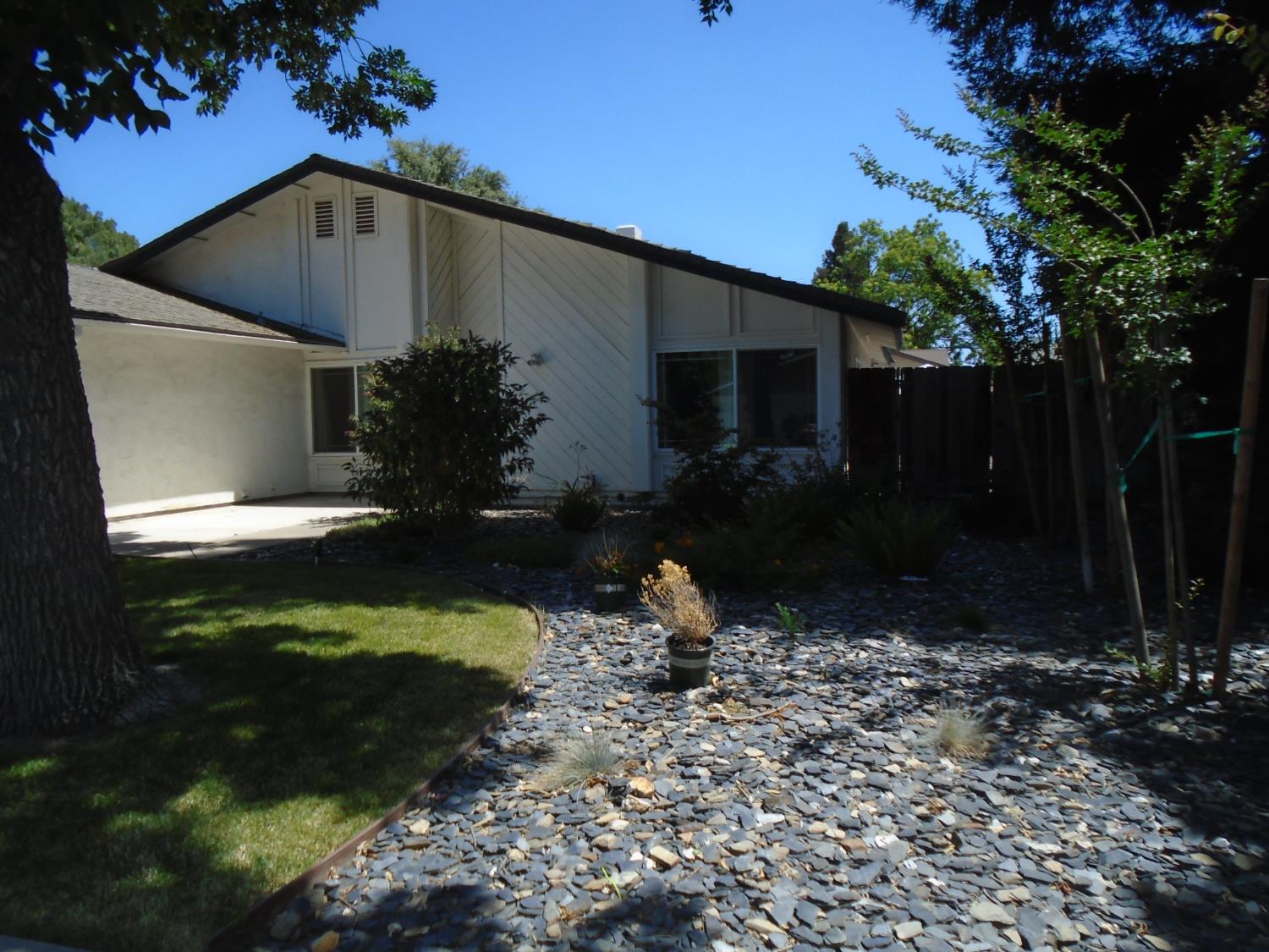 3316 Mesquite Way, Modesto, CA 95355