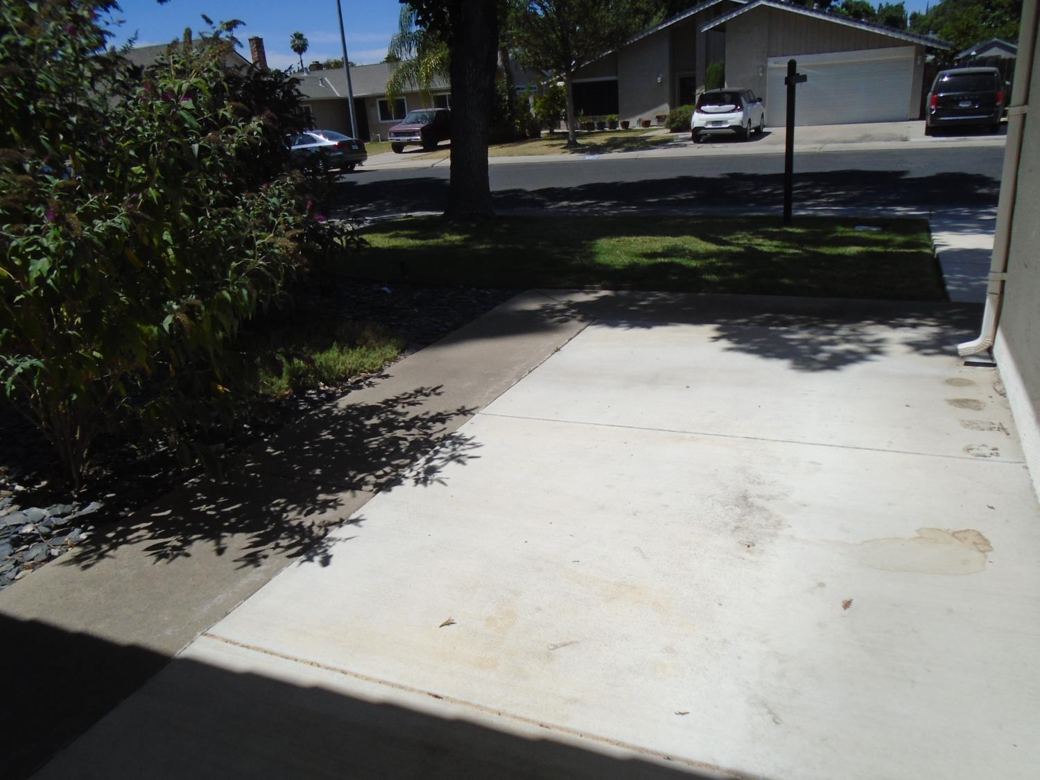 3316 Mesquite Way, Modesto, CA 95355