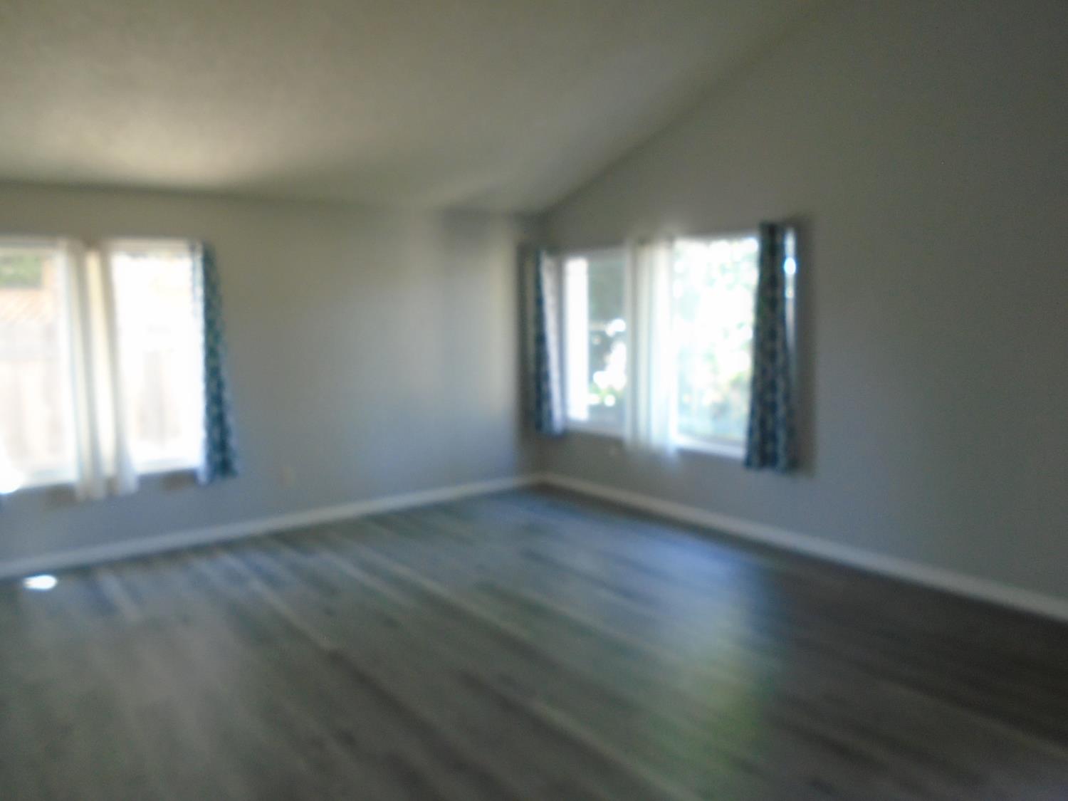 3316 Mesquite Way, Modesto, CA 95355