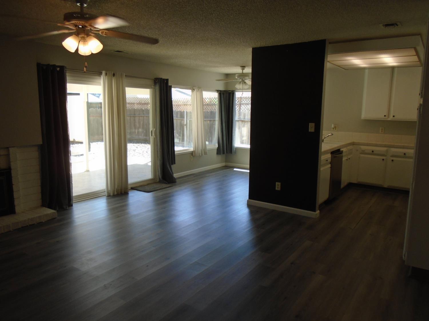3316 Mesquite Way, Modesto, CA 95355