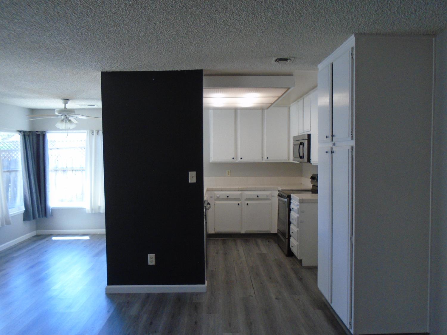 3316 Mesquite Way, Modesto, CA 95355