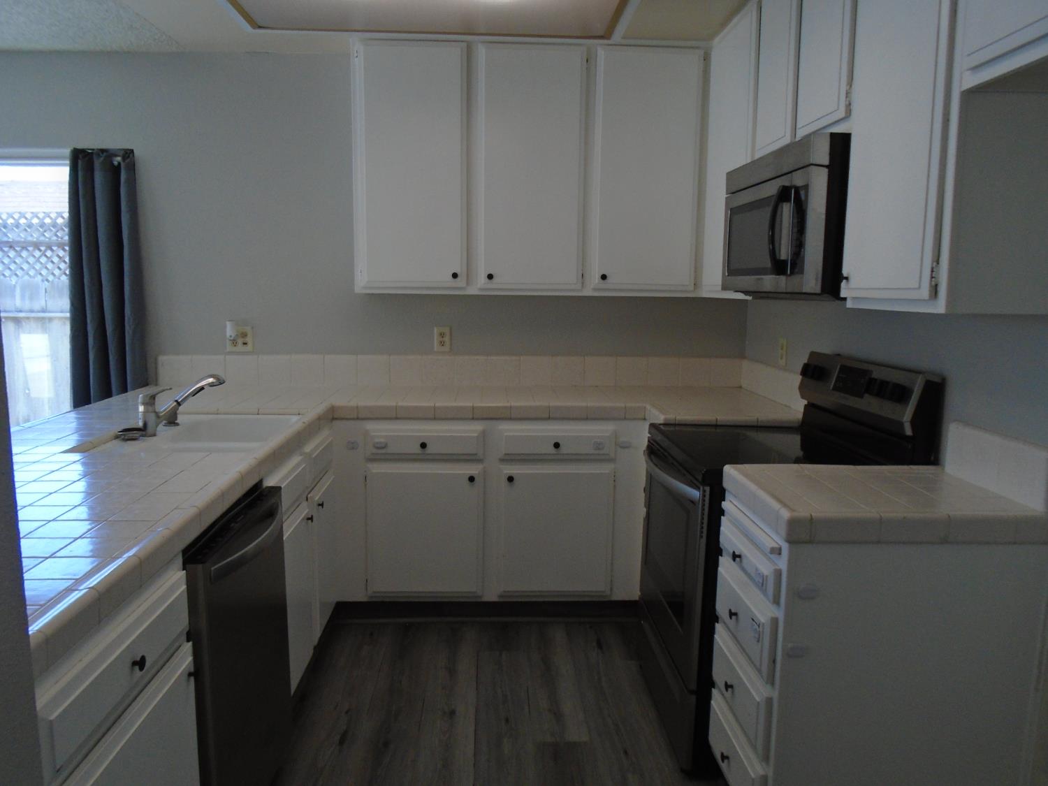 3316 Mesquite Way, Modesto, CA 95355