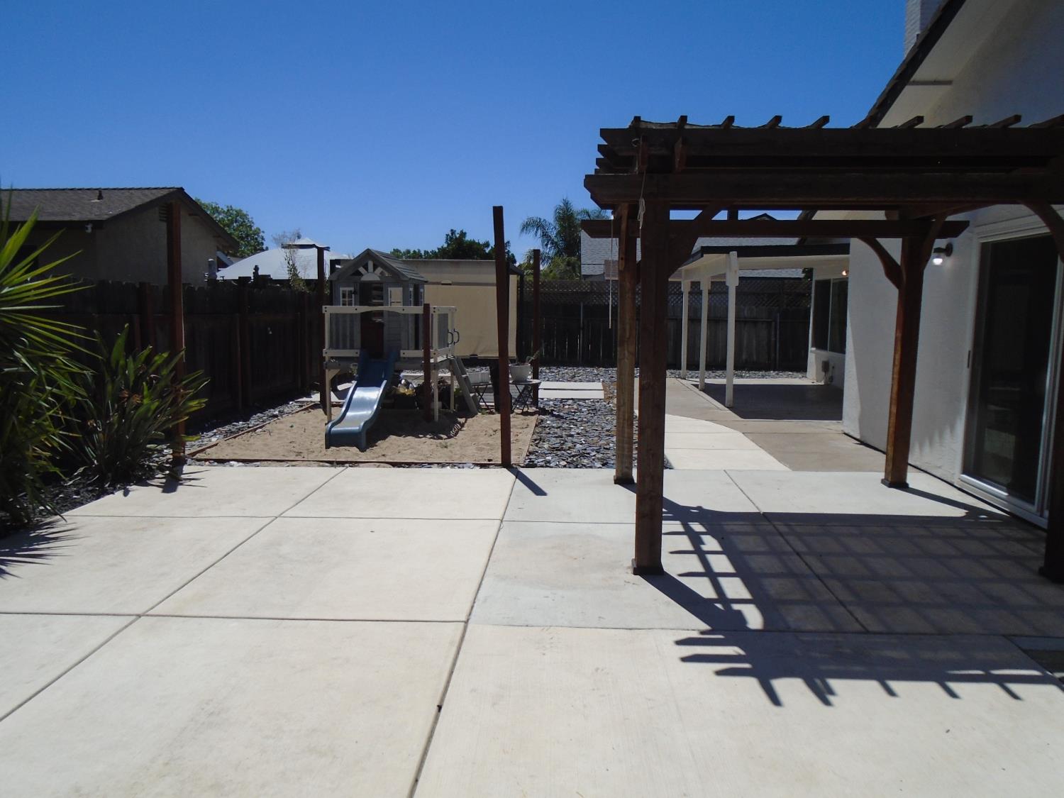3316 Mesquite Way, Modesto, CA 95355