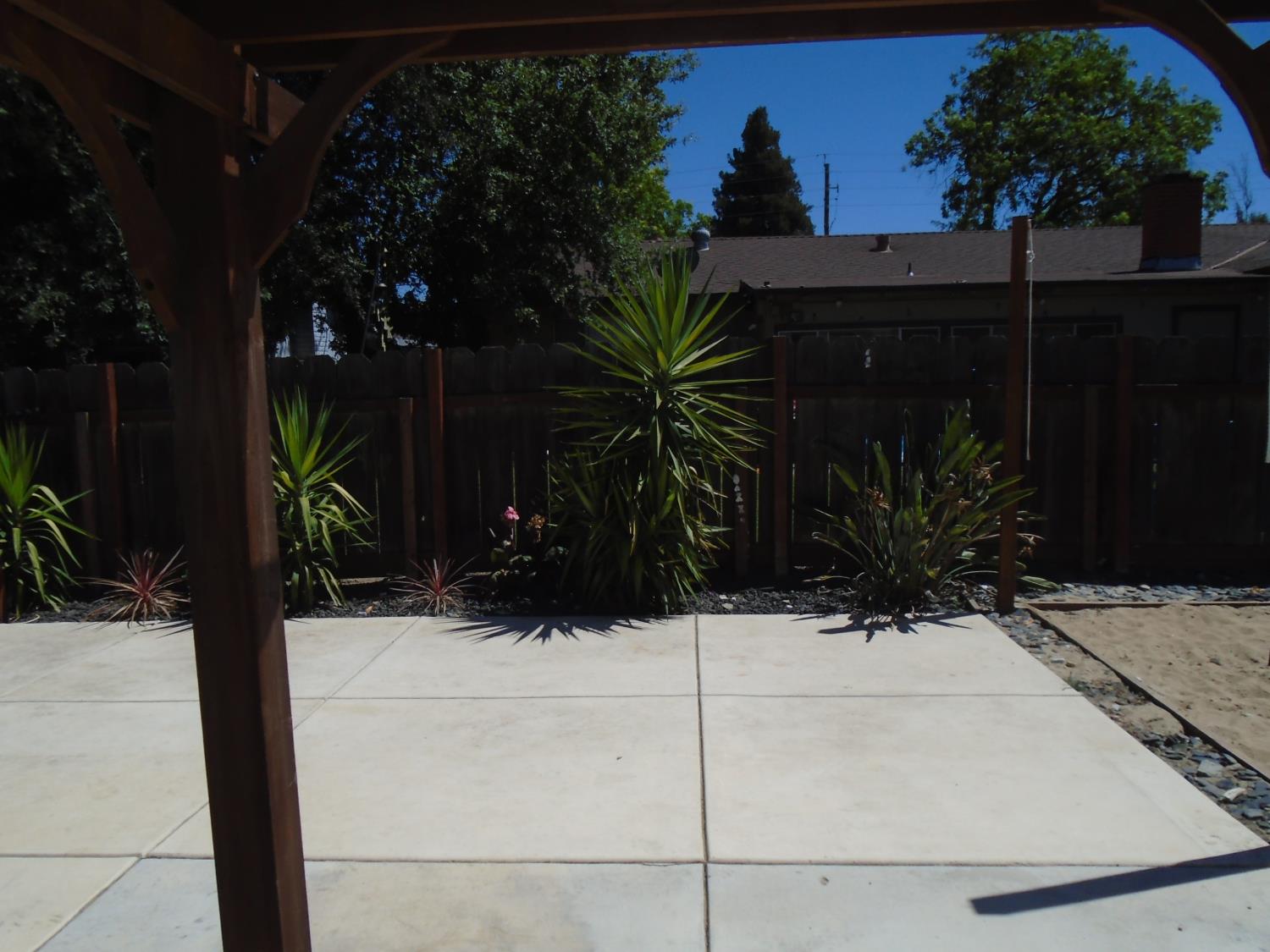 3316 Mesquite Way, Modesto, CA 95355