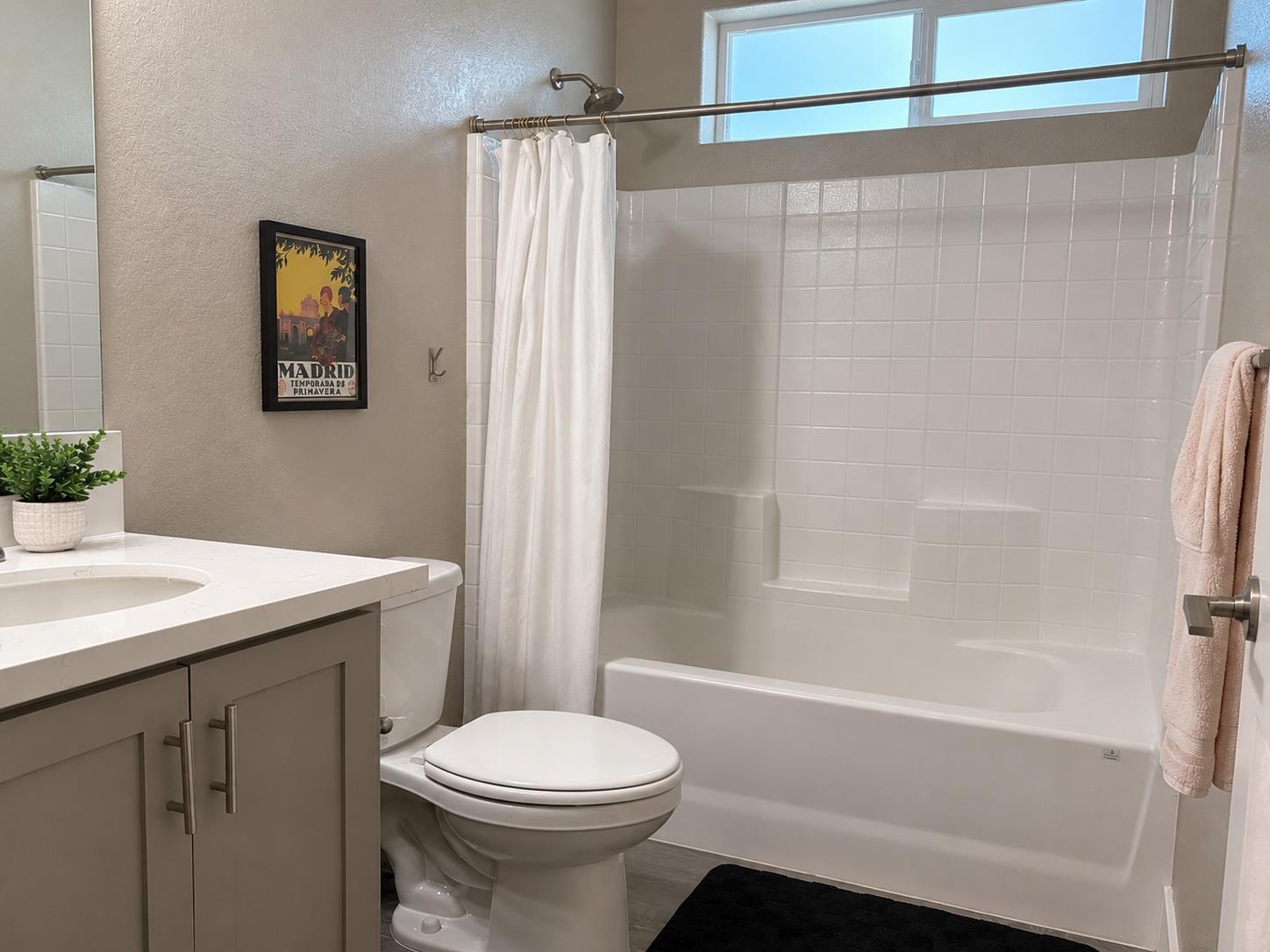 2024 De La Vina, Atwater, CA 95301