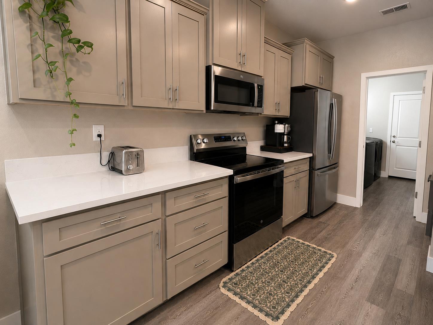 2024 De La Vina, Atwater, CA 95301