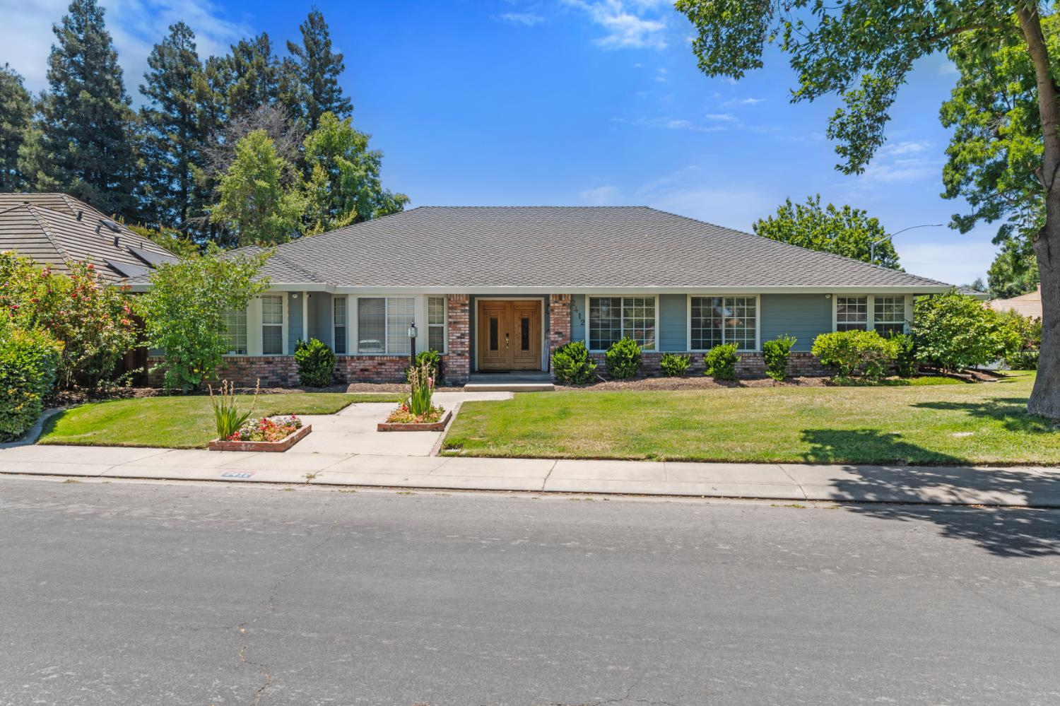 2412 Chianti Cir, Modesto, CA 95356