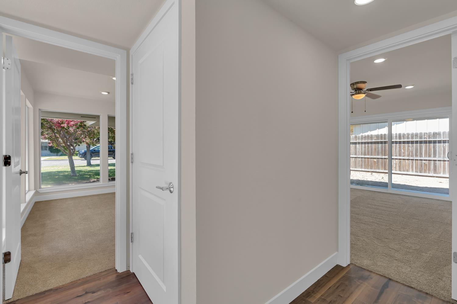 1011 Oregon Dr, Merced, CA 95340
